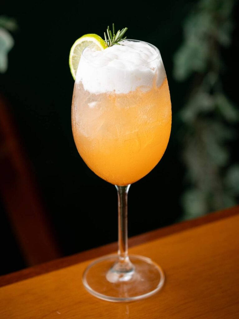 Bar Ideal